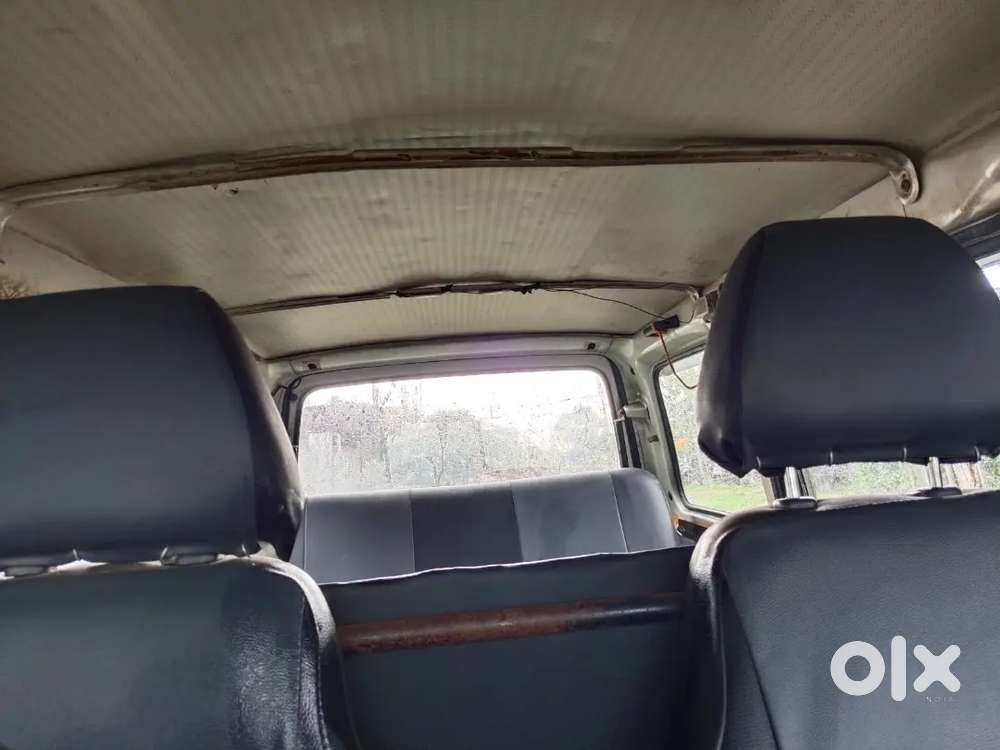 Maruti Suzuki Omni 8 Seater 2011