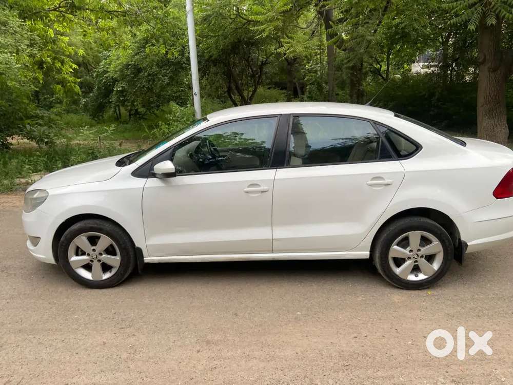Skoda Rapid 1.0 Tsi 2016