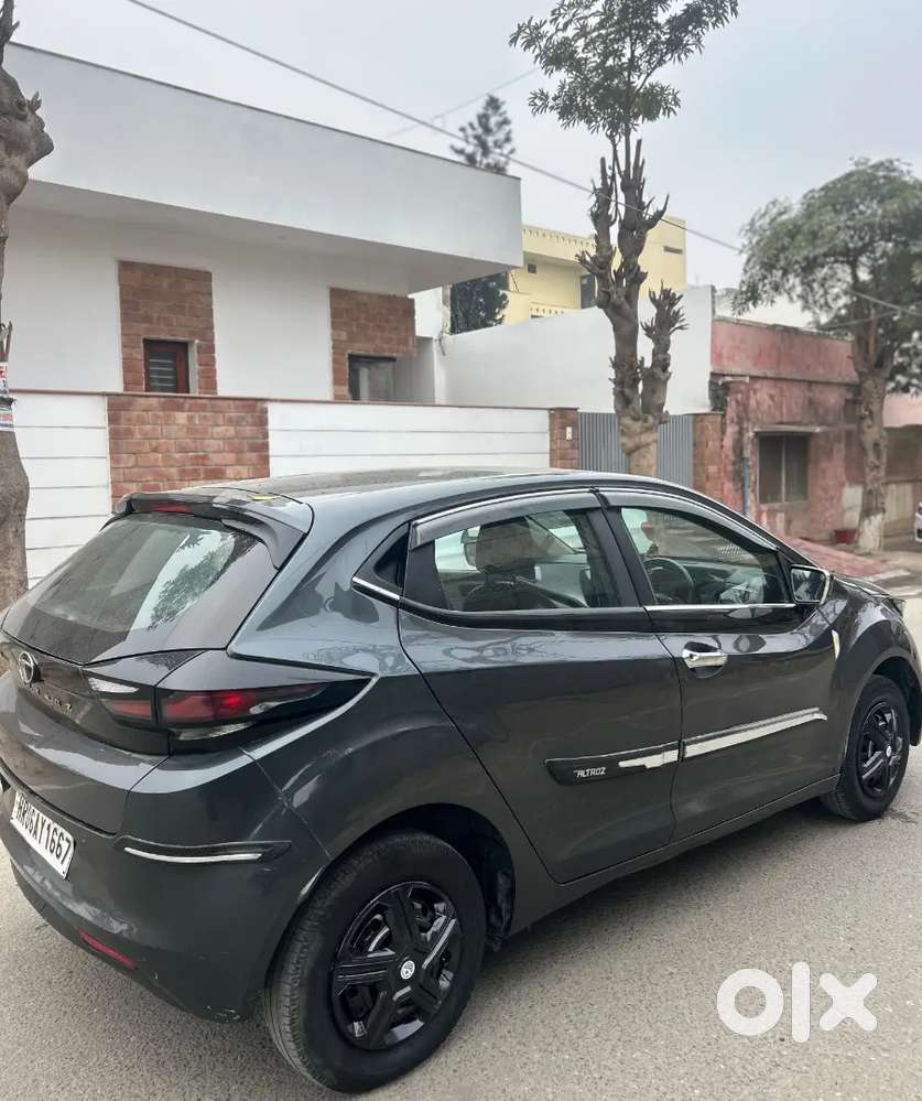 Tata Altroz 1.2 Petrol 2021 Model
