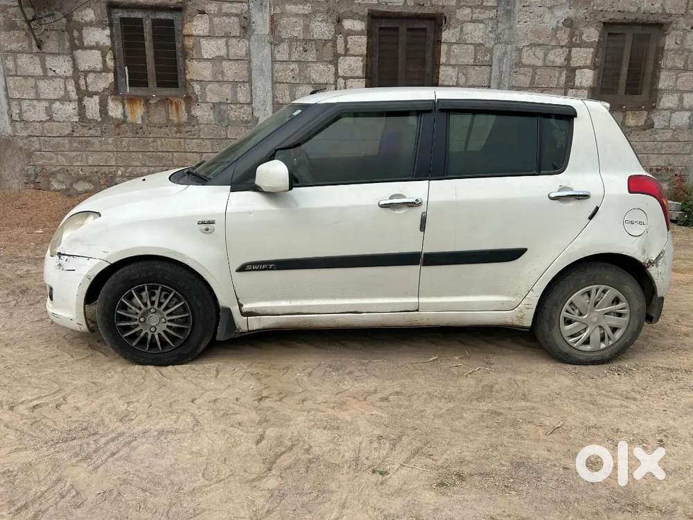Maruti Suzuki Swift 2010 Diesel 220000 Km Driven