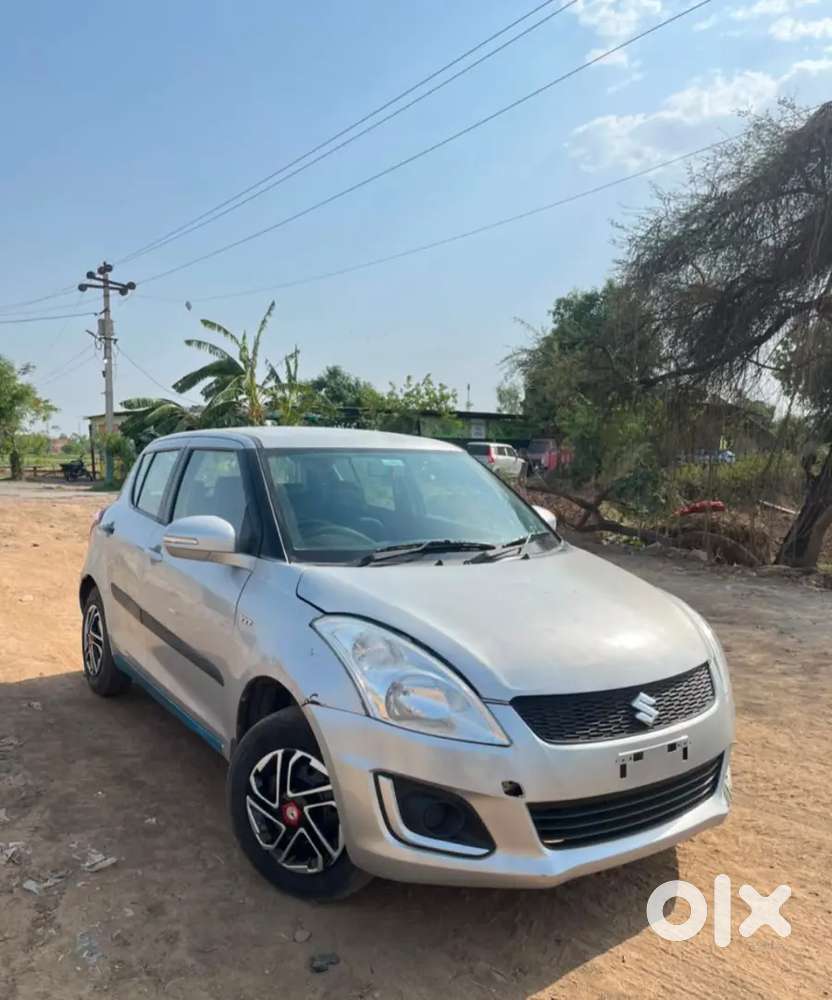 Maruti Suzuki Swift 2013 Cng & Hybrids 104000 Km Driven