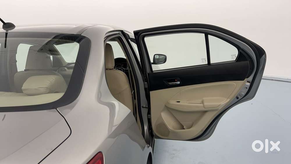 Maruti Suzuki Dzire 1.2 Vxi, 2022, Petrol
