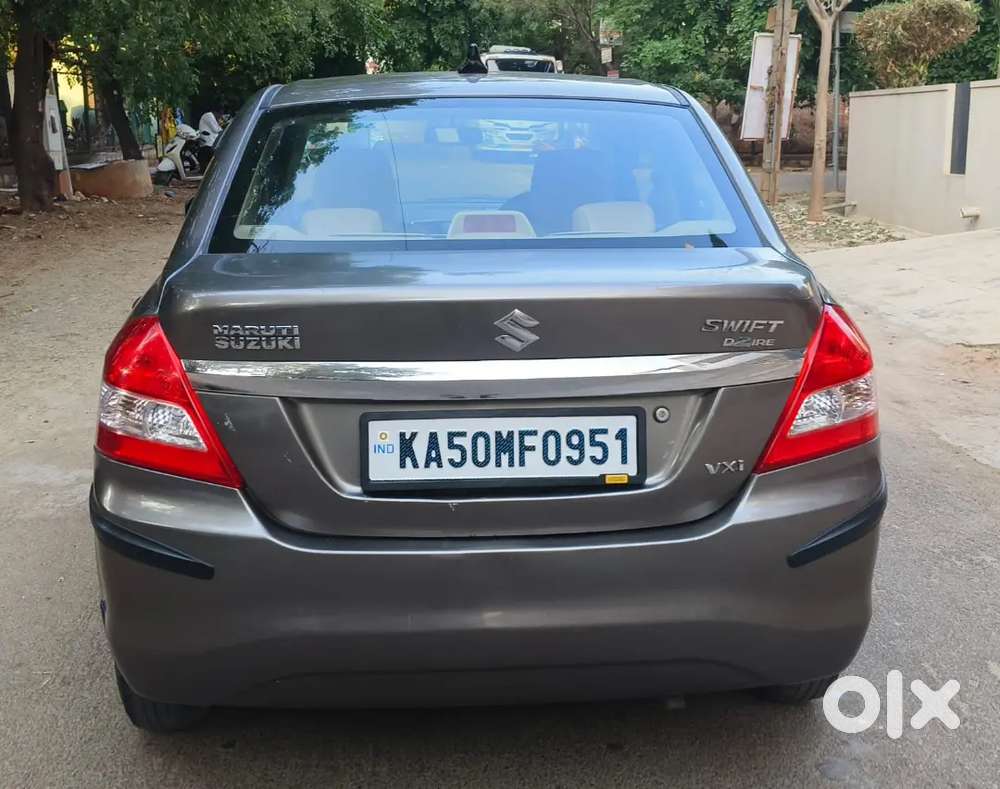Maruti Suzuki Swift Dzire 2016 Petrol 77000 Km Driven