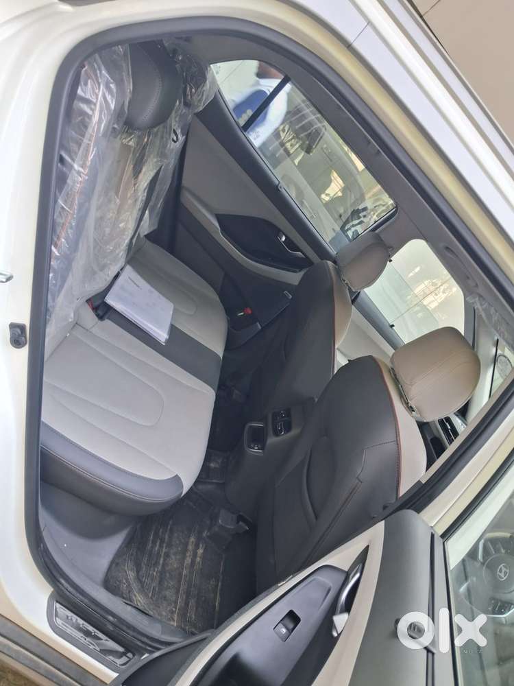 Hyundai Creta Petrol 2025