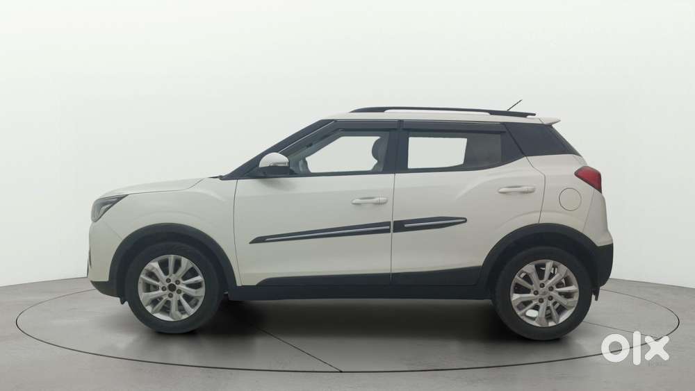 Mahindra Xuv300 W8, 2021, Petrol