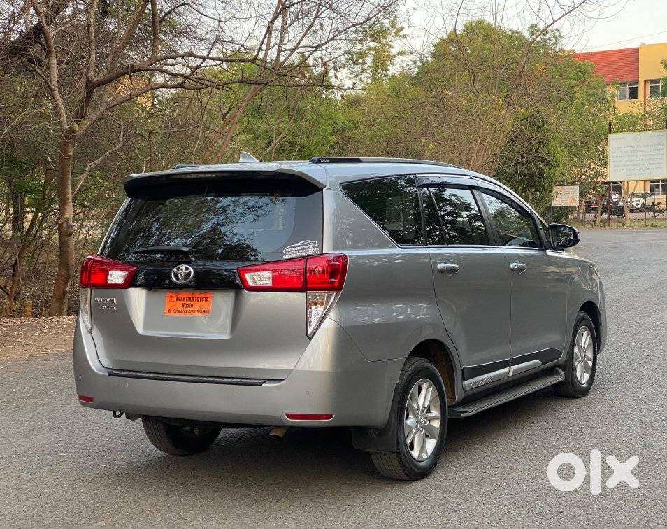 Toyota Innova Crysta 2.4 Gx Limited Edition 8 Str, 2024, Diesel
