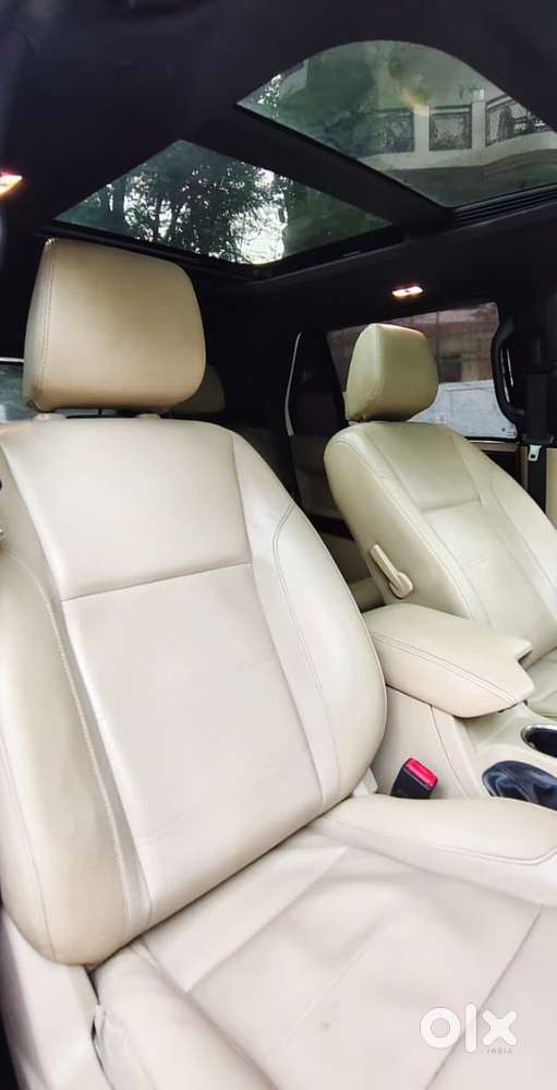Ford Endeavour 2.2 Titanium At 4x2, 2017, Diesel