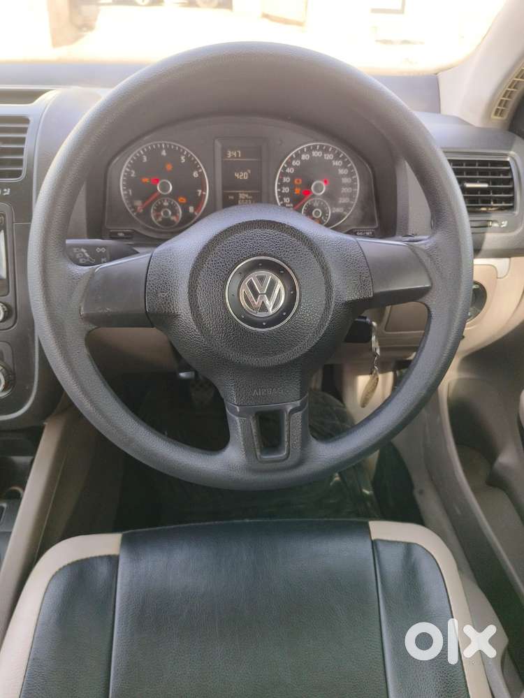 Volkswagen Jetta 1.6 Trendline, 2010, Petrol