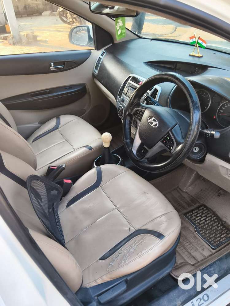 Hyundai I20 Sportz 1.2 Bs-iv, 2012, Petrol