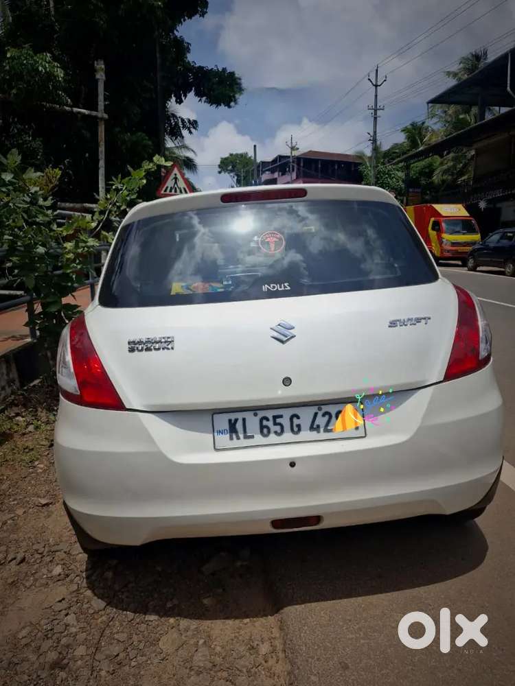 Showroom Condition Swift Diesel/ Doctor Used/ Single Owner