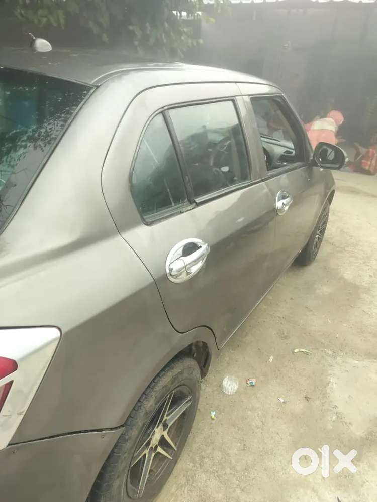 Maruti Suzuki Swift Dzire 2016 Diesel 95000 Km Driven