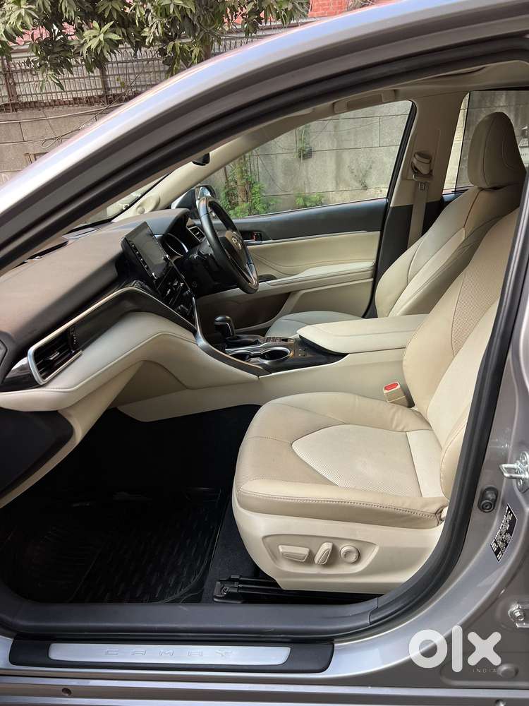 Toyota Camry [2019-ongoing] 2.5 Hybrid, 2024, Petrol