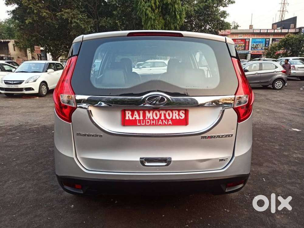 Mahindra Marazzo