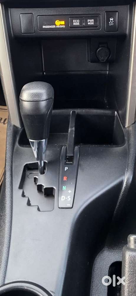 Toyota Innova Crysta 2.4 Gx Limited Edition At 7 Str, 2021, Diesel