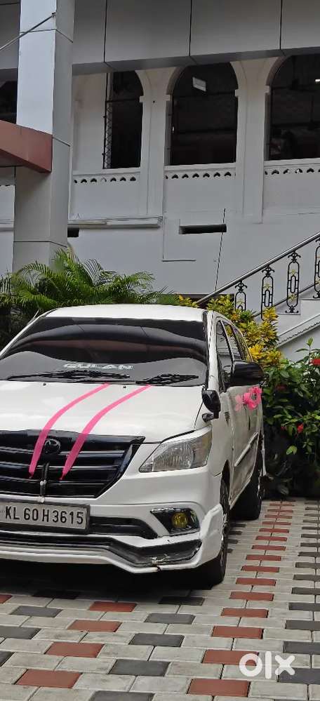 Toyota Innova 2010 Diesel 186000 Km Driven