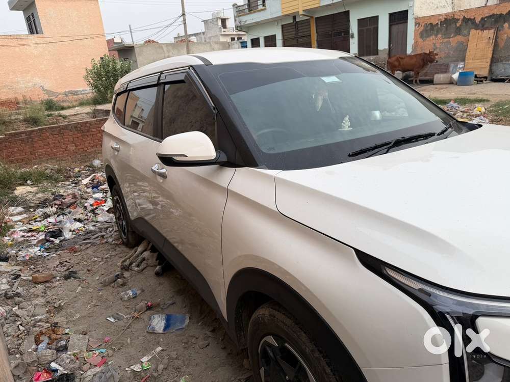 Kia Carens Clavis 2025 Diesel Good Condition Urgent Sell Rto Meerut