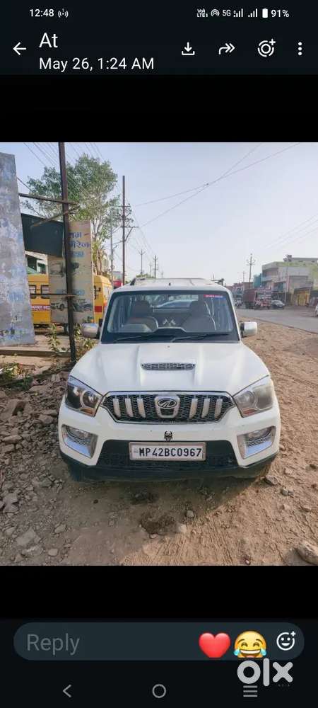 Mahindra Scorpio S2 2.5 M2dicr (2017) – White, 9-seater Suv