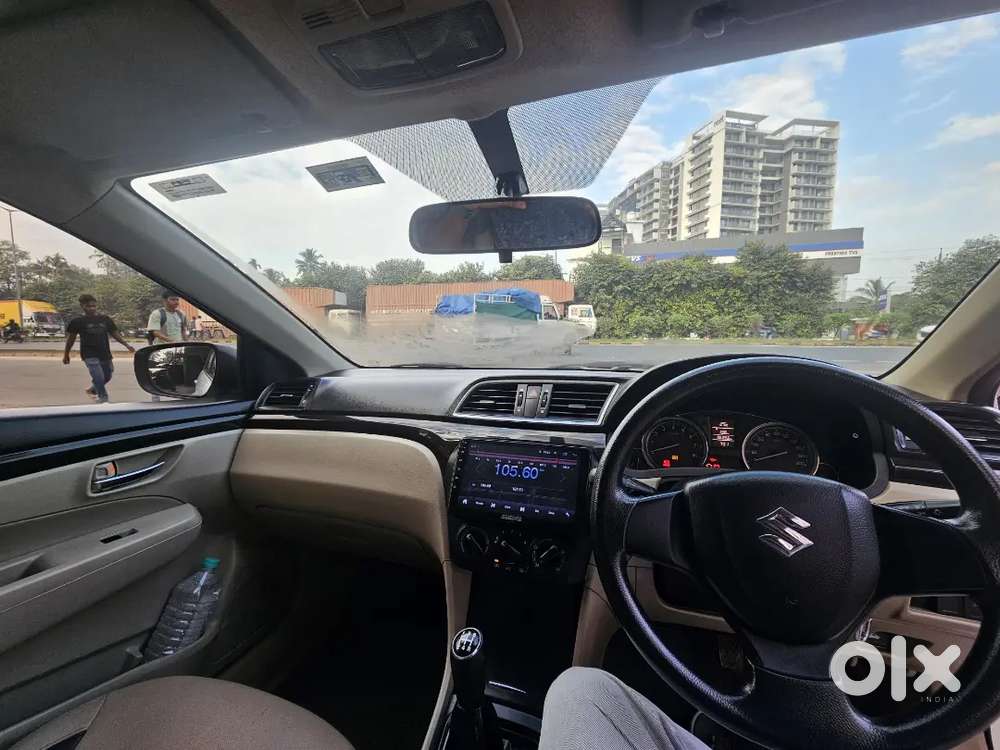 Maruti Suzuki Ciaz 2015vxi