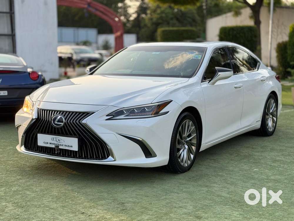 Lexus Es 300h Luxury, 2019, Petrol