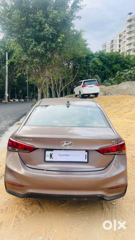 Hyundai Verna, 2018, Petrol