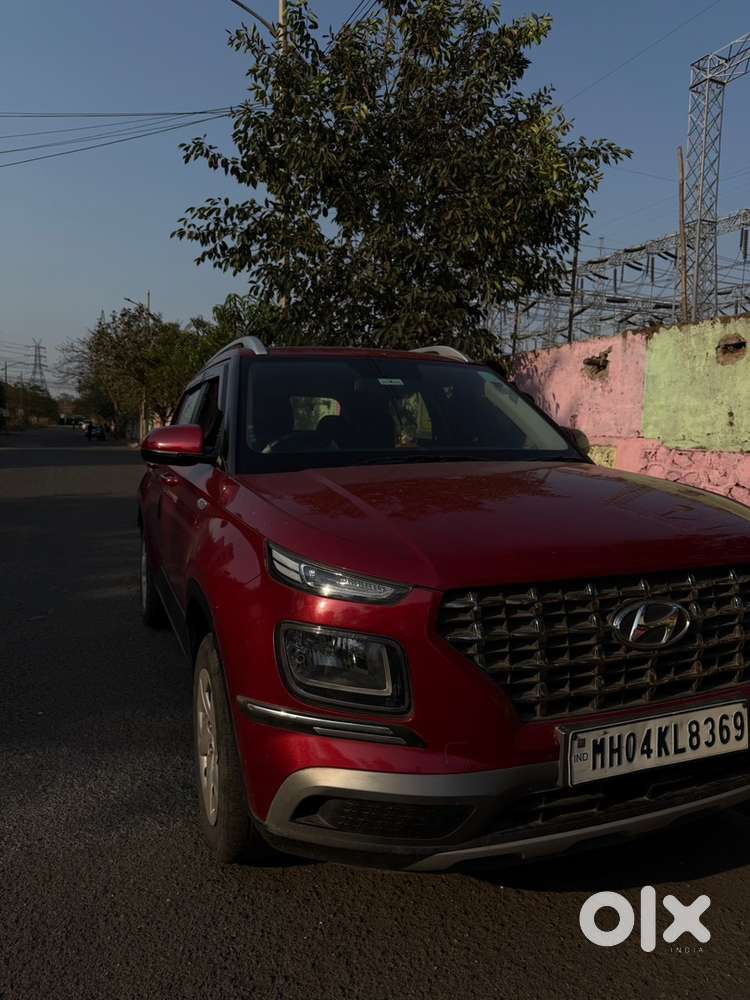Hyundai Venue Petrol Manual 2020