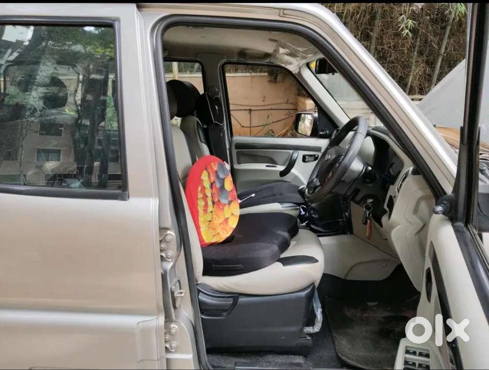 Mahindra Scorpio S6, 2015, Diesel