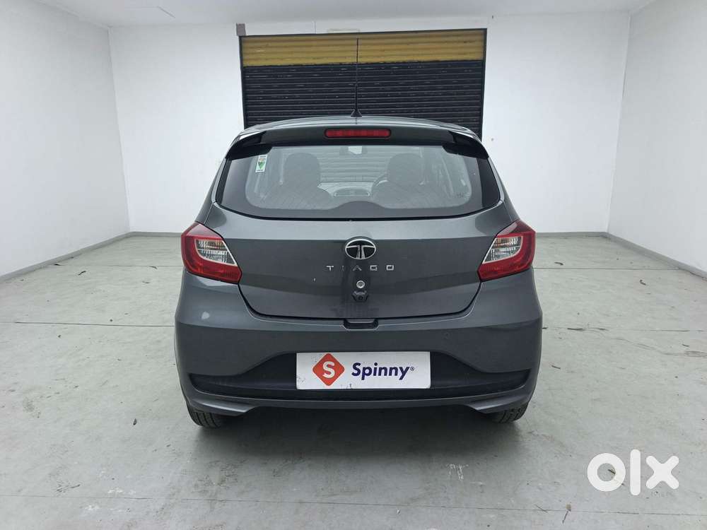 Tata Tiago 1.2 Revotron Xta, 2025, Petrol