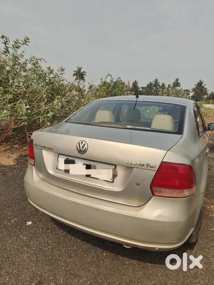 Volkswagen Vento 1.6-mt Highline