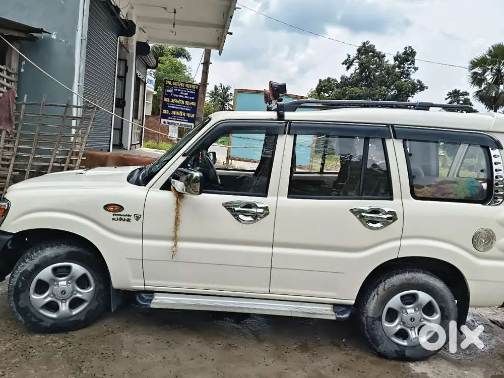 Mahindra Diesel 2014 Car