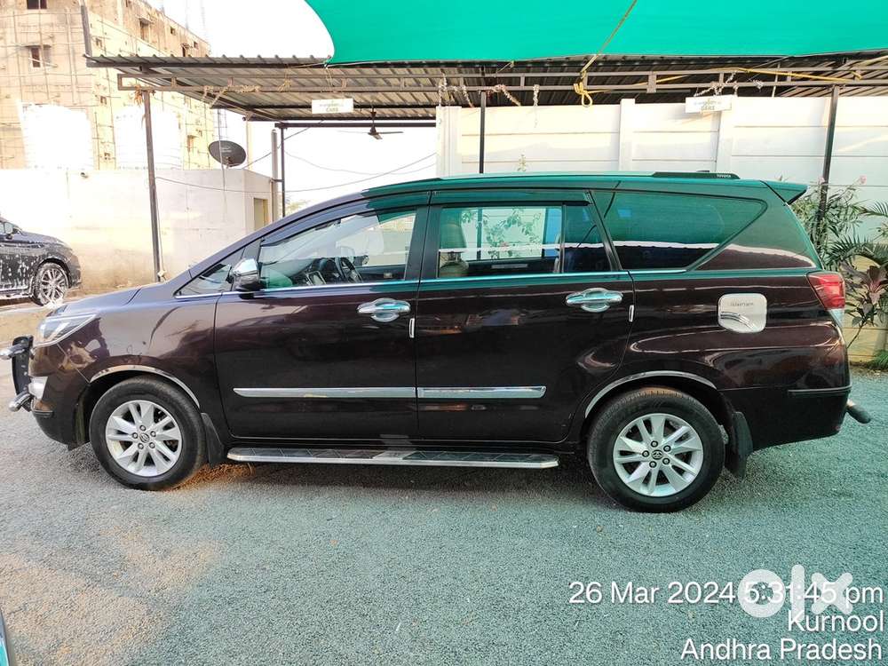 2019 Toyota Innova Crysta