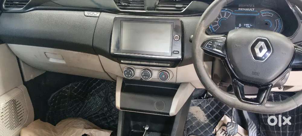 Renault Triber 2023 Petrol Well Maintained