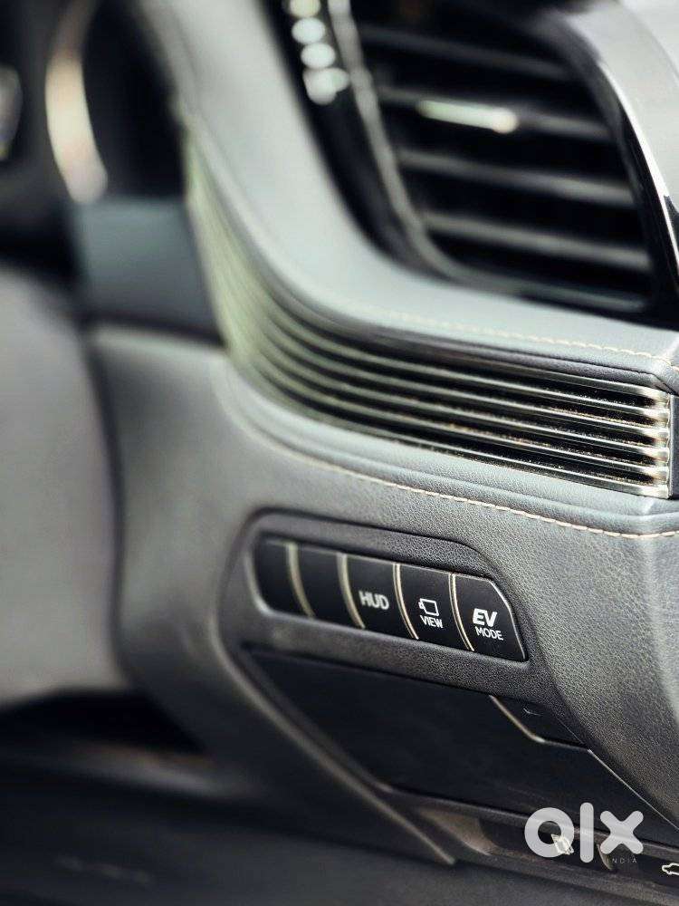 Lexus Ls 500h Ultra Luxury, 2022, Petrol