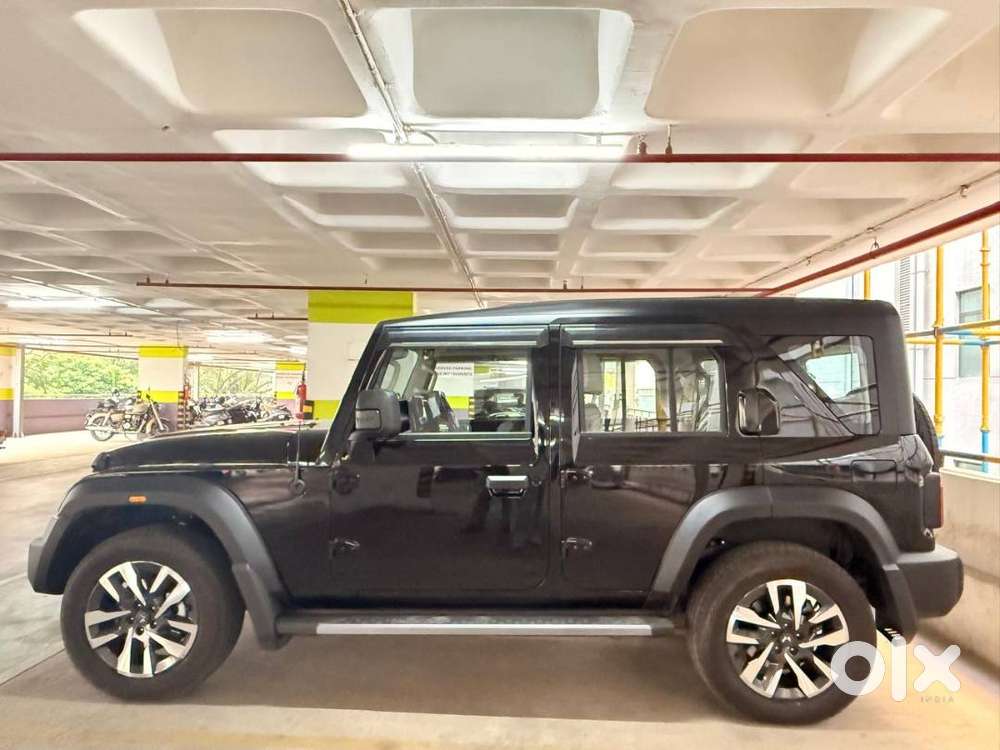 2026 Mahindra Thar Roxx Ax7l 4wd Diesel Automatic