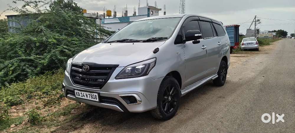 Toyota Innova 2.5 Diesel 2012 Fully Modified