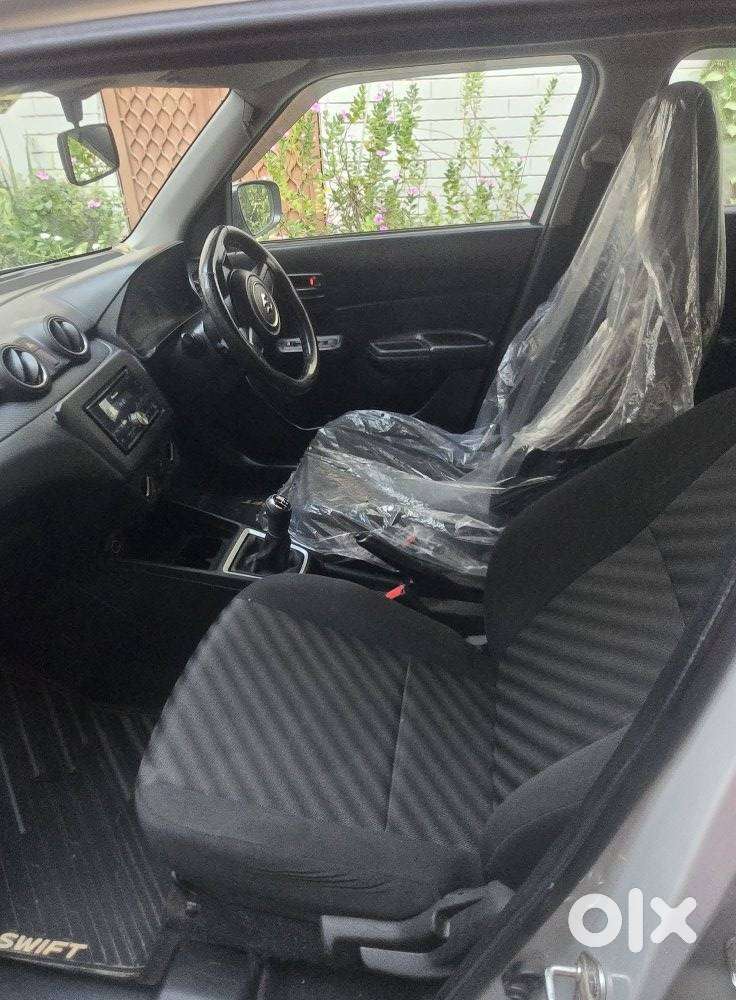Maruti Suzuki Swift Lxi Optional-o, 2019, Petrol