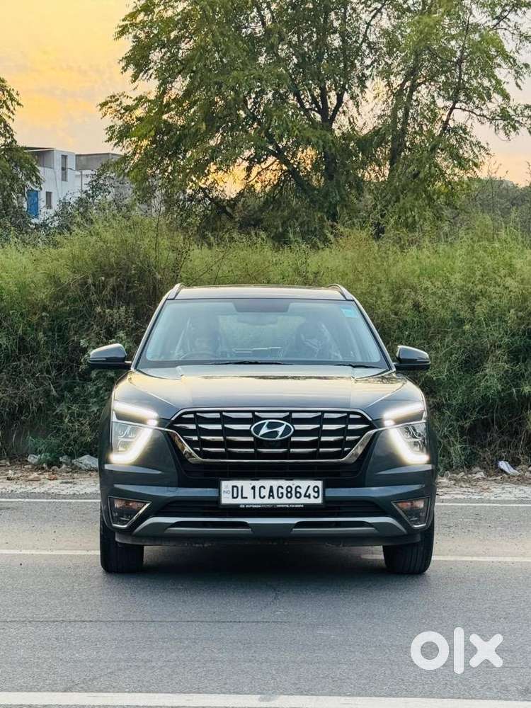 Hyundai Alcazar 2023 Petrol Well Maintained