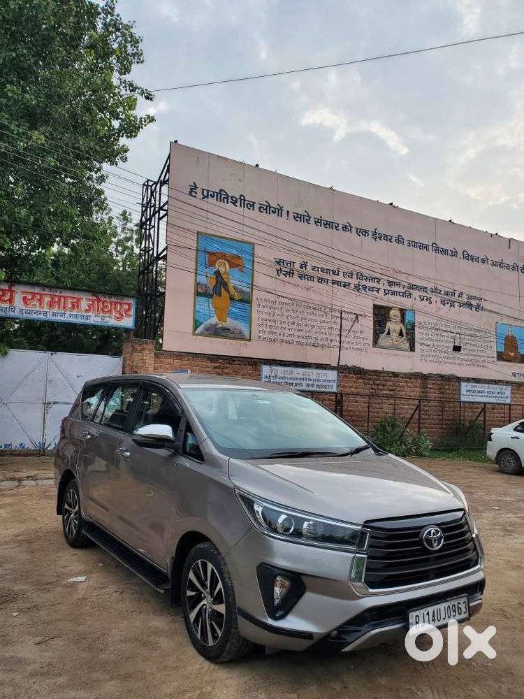 Toyota Innova Crysta Zx 2.4 Diesel 7 Seater, 2021, Diesel