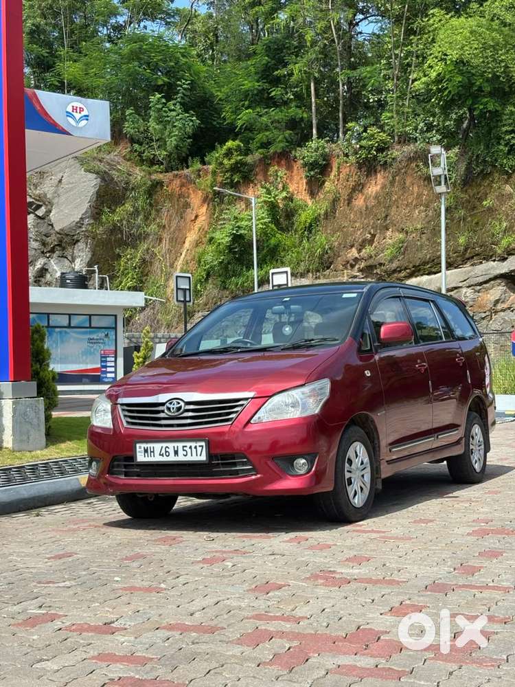Toyota Innova 2.5 G4 Diesel 8-seater, 2013, Diesel