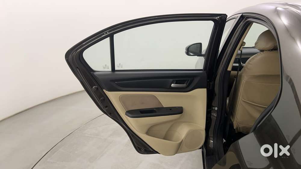 Honda Amaze Vx 1.2 Petrol Cvt, 2022, Petrol