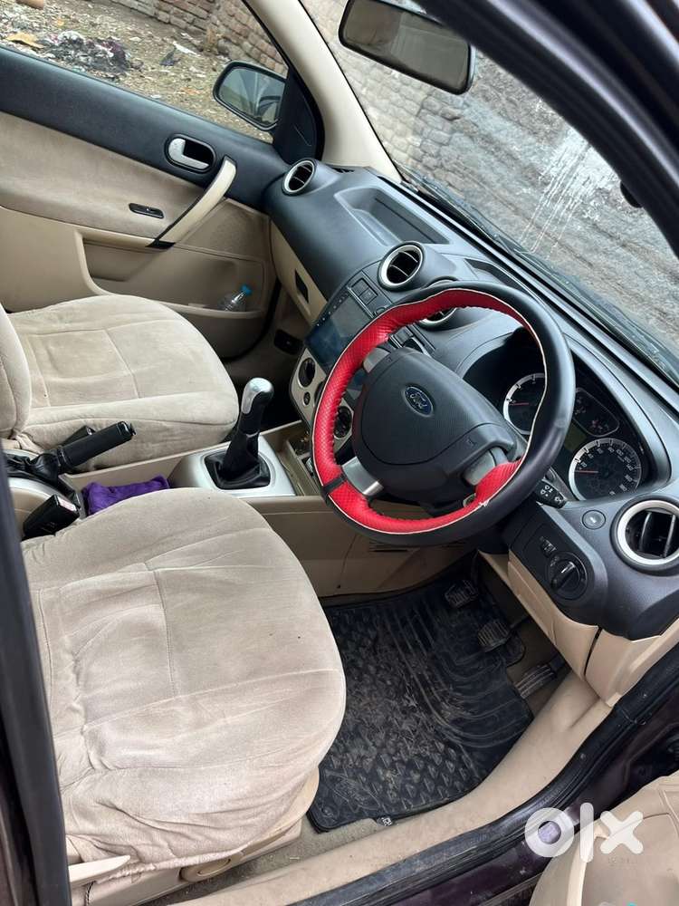 Ford Fiesta 2010 Petrol