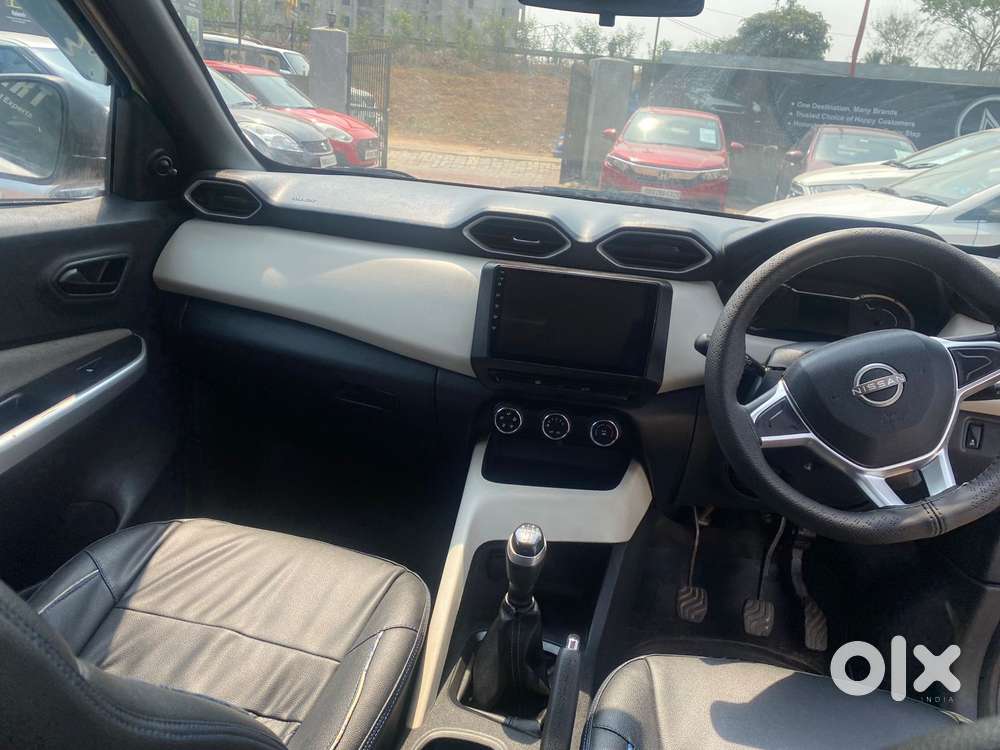 Nissan Magnite, 2023, Petrol