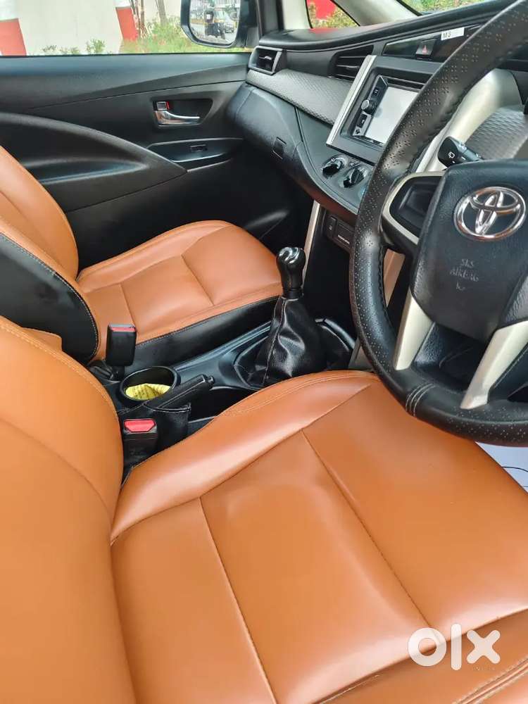 Toyota Innova Crysta 2018