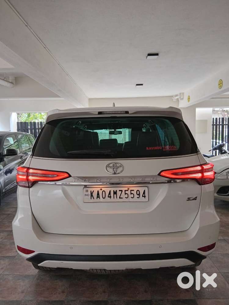 Toyota Fortuner Sportivo 4x4 Mt, 2021, Diesel