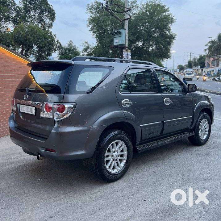 Toyota Fortuner 3.0 4x2 Mt, 2014, Diesel