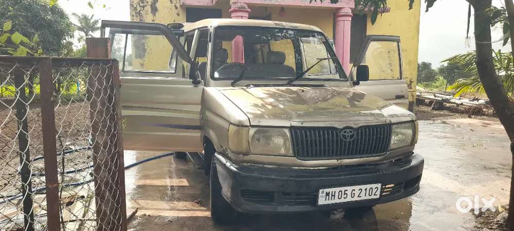Toyota Qualis 2003 Diesel 200000 Km Driven
Tyre New 
Battery New