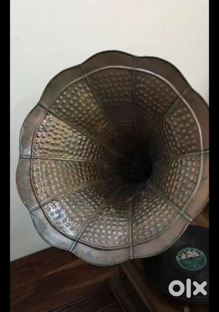 Old vintage gromophone