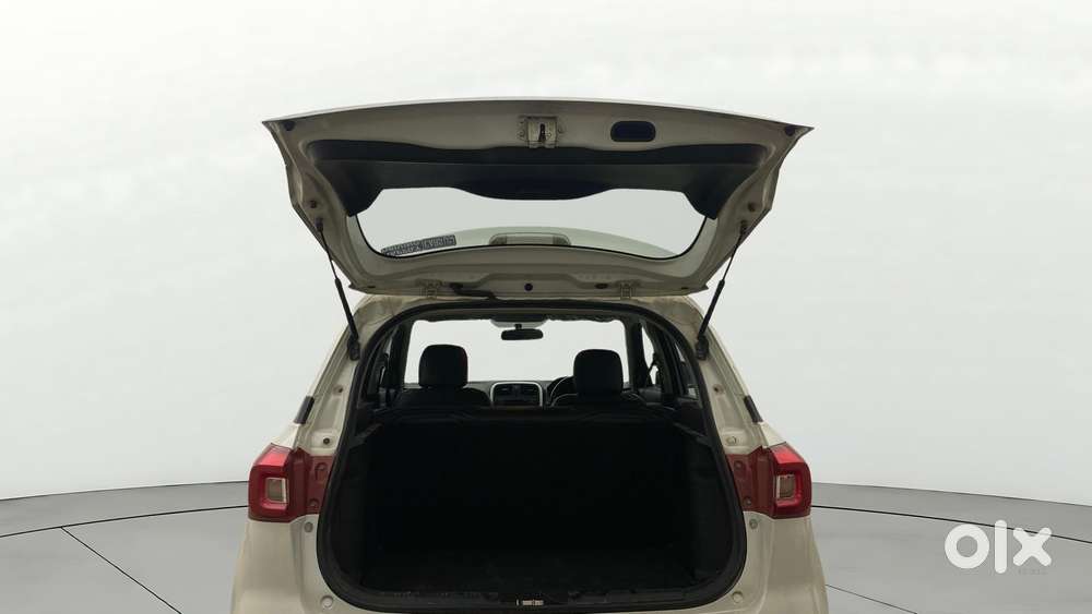 Maruti Suzuki Vitara Brezza 1.5 Lxi, 2020, Petrol