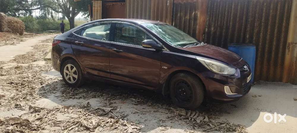 Hyundai Verna 2011 Diesel 104000 Km Driven