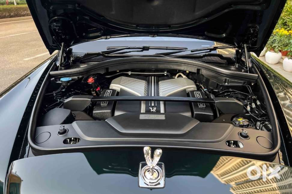 Rolls-royce Cullinan, 2022, Petrol