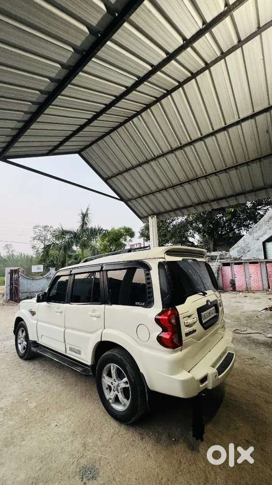 Mahindra Scorpio 2.2 Classic 2016